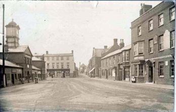 The Rose and Crown about 1900 [X758-1-8-10]